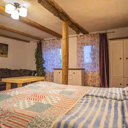 Folwark Malinowy Chrusniak Gasthof 3*